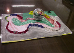 �q�ǂ���i���΂œ������E